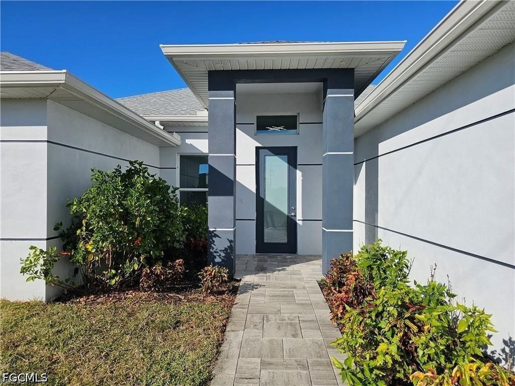 1425 NW 1st Street, Cape Coral, FL 33993 photo 2