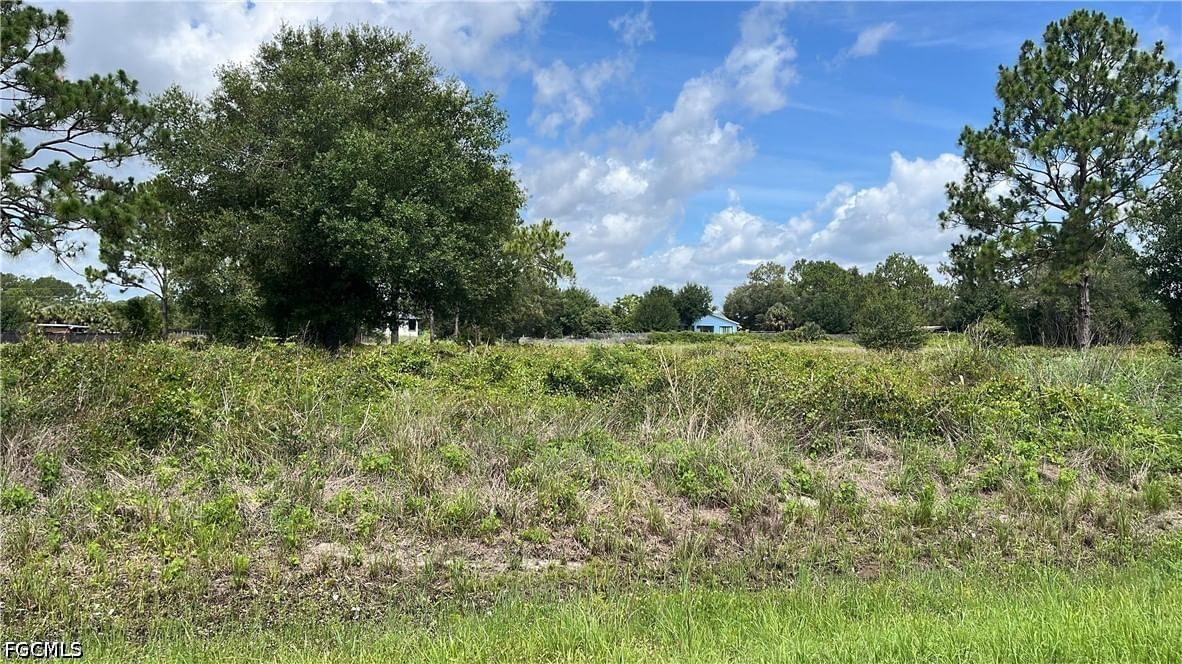 720 N Olivo Street, Clewiston, FL 33440 photo 2