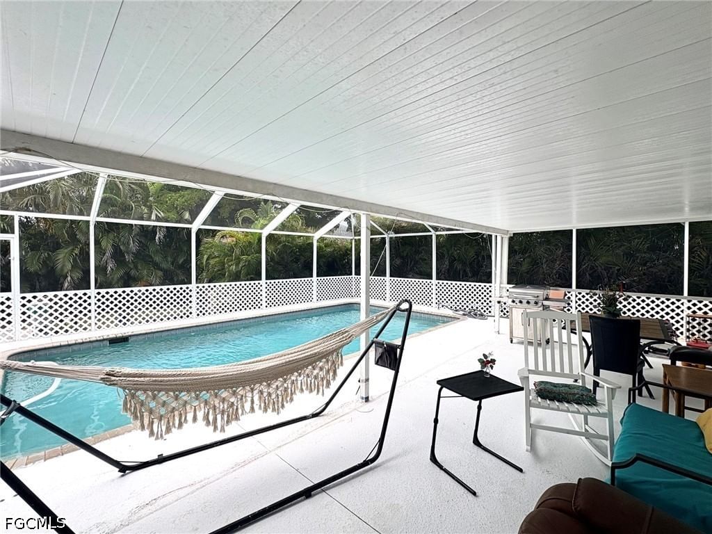 1326 NE 1st Avenue, Cape Coral, FL 33909 photo 2