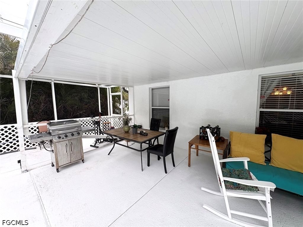1326 NE 1st Avenue, Cape Coral, FL 33909 photo 3