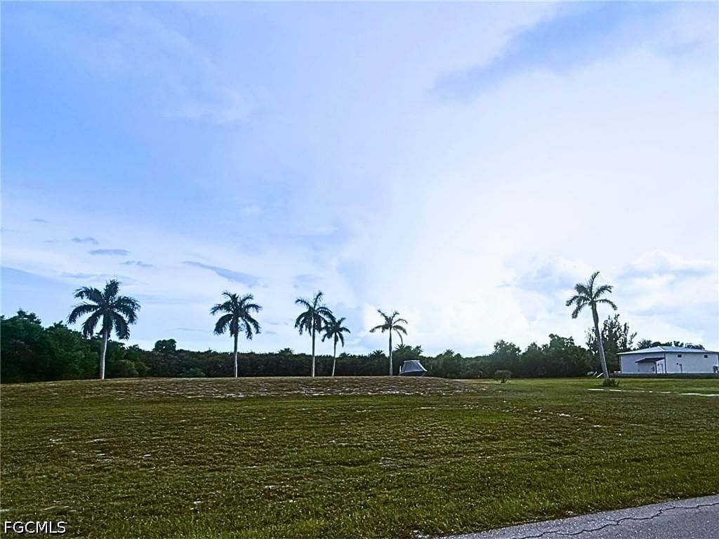 7655 Barrancas Avenue, Bokeelia, FL 33922 photo 4