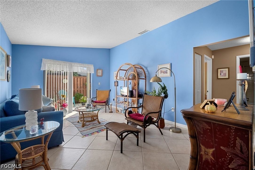 5272 Cedarbend Drive #1, Fort Myers, FL 33919 photo 5