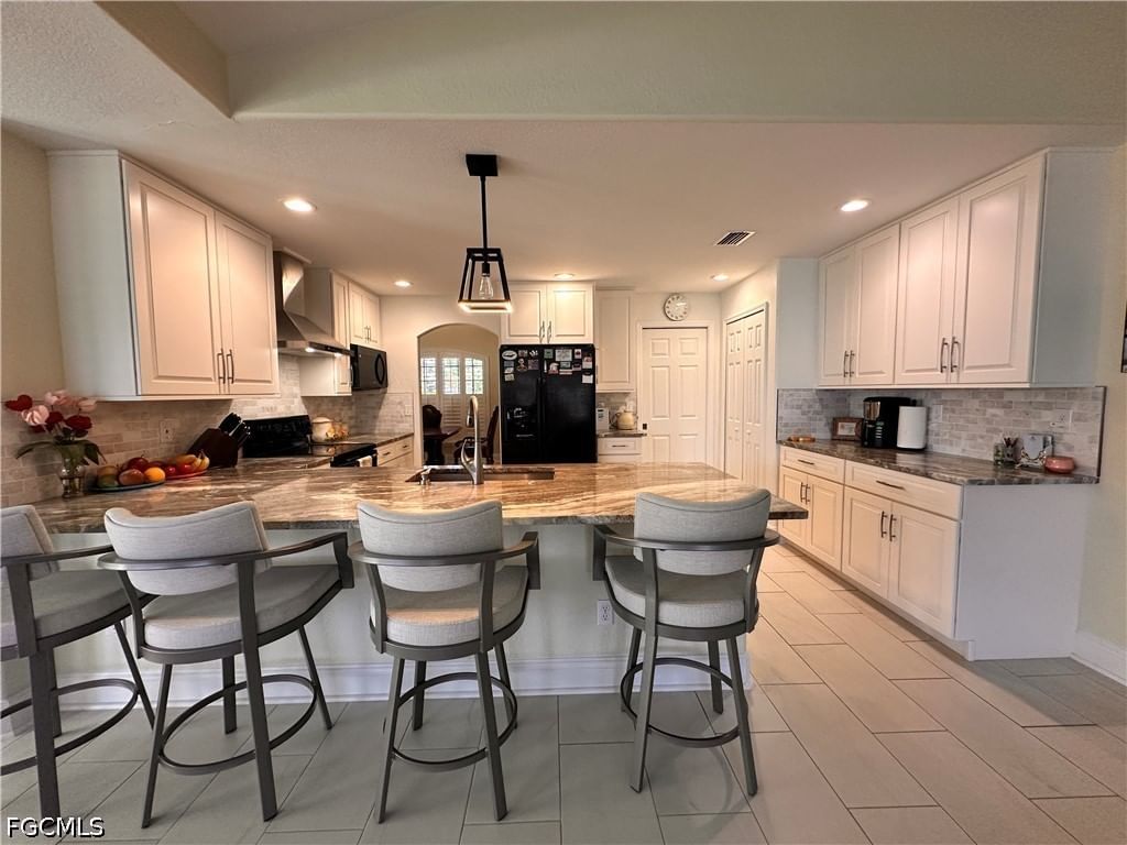2916 Van Buren Parkway, Cape Coral, FL 33993 photo 3