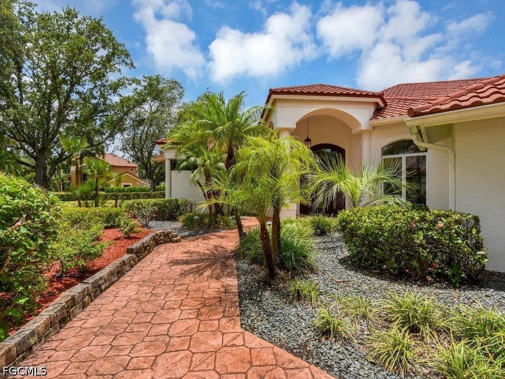 11570 Hampton Greens Drive, Fort Myers, FL 33913 photo 4