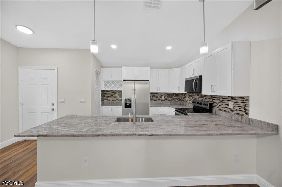 17626 Osprey Inlet Court, Fort Myers, FL 33908 photo 5