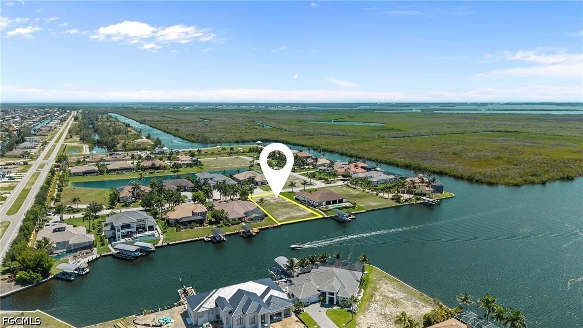 897 W Cape Estates Circle, Cape Coral, FL 33993 photo 4