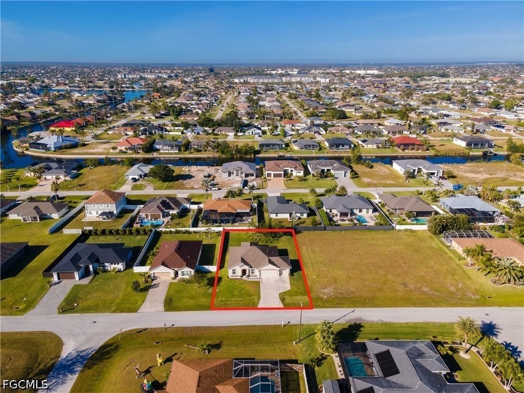 3524 SW 11th Avenue, Cape Coral, FL 33914 photo 3