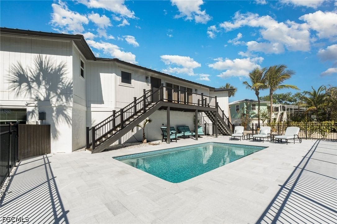 1720 Middle Gulf Drive, Sanibel, FL 33957 photo 5