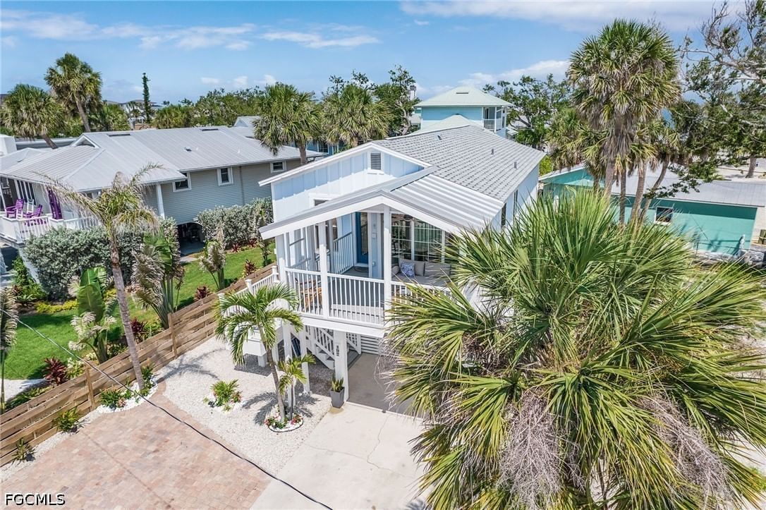 197 Madison Court, Fort Myers Beach, FL 33931 photo 3