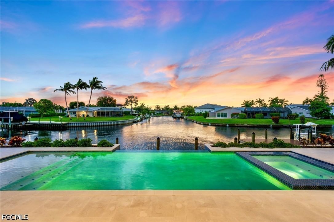 846 Cypress Lake Circle, Fort Myers, FL 33919 photo 2
