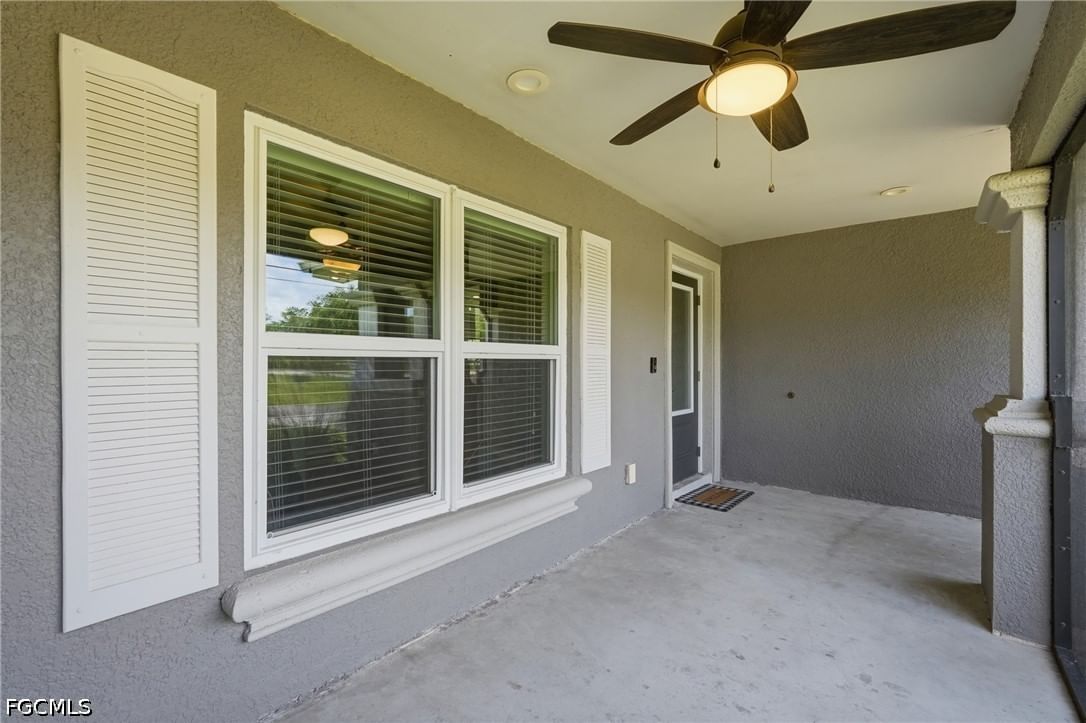 1927 NE 33rd Street, Cape Coral, FL 33909 photo 4