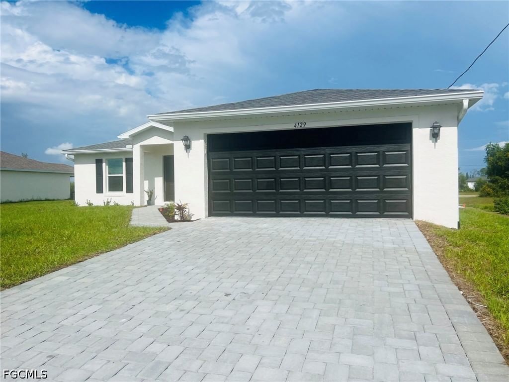4129 NE 20th Place, Cape Coral, FL 33909 photo 2