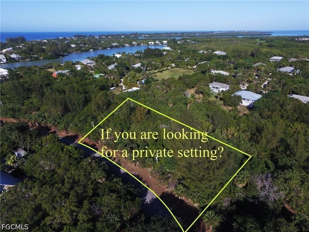 6095 Dinkins Lake Road, Sanibel, FL 33957 photo 2