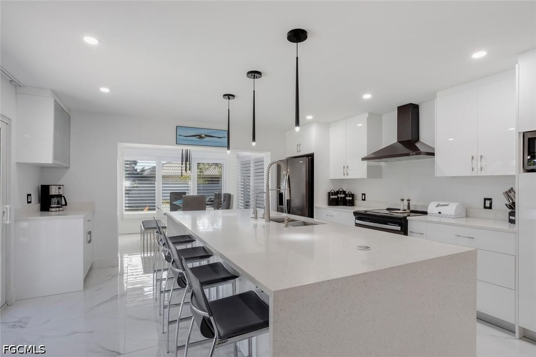1026 S Town And River Drive, Fort Myers, FL 33919 photo 5