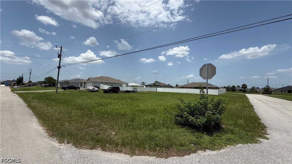 3901 NE 16th Avenue, Cape Coral, FL 33909 photo 2