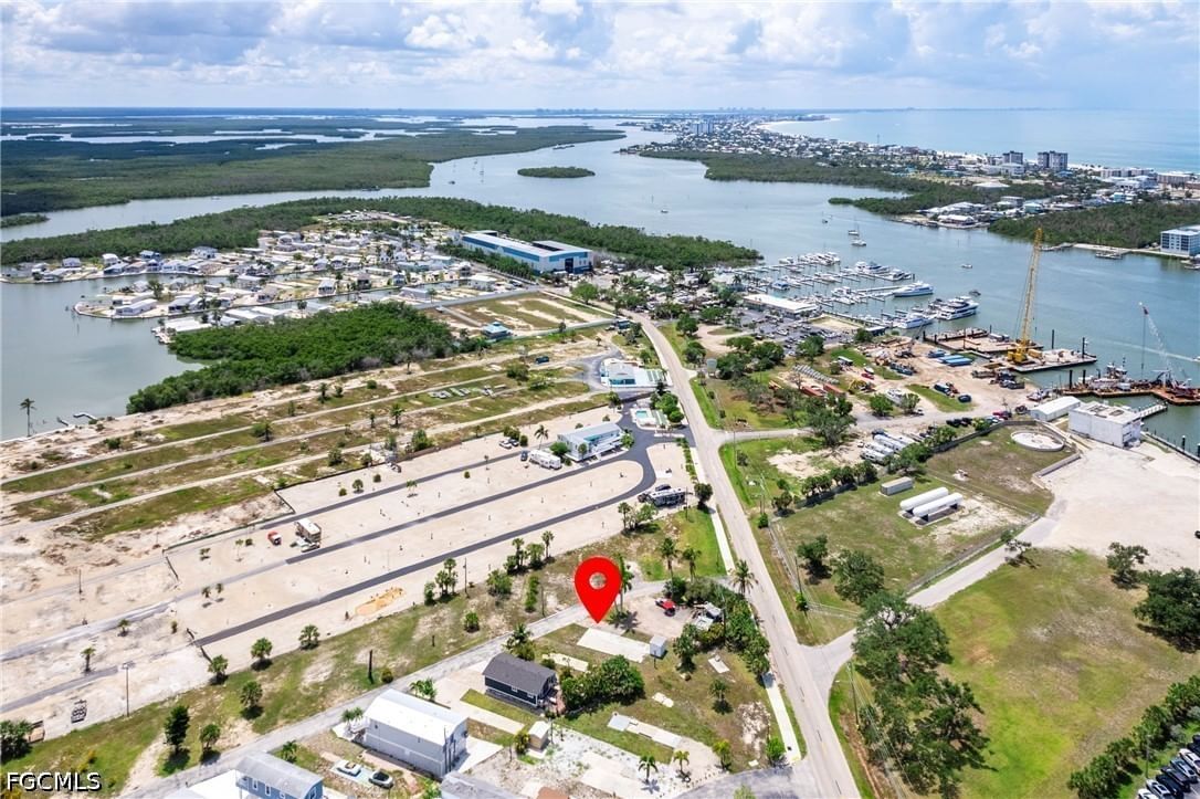 47 Oyster Bay Lane, Fort Myers Beach, FL 33931 photo 3