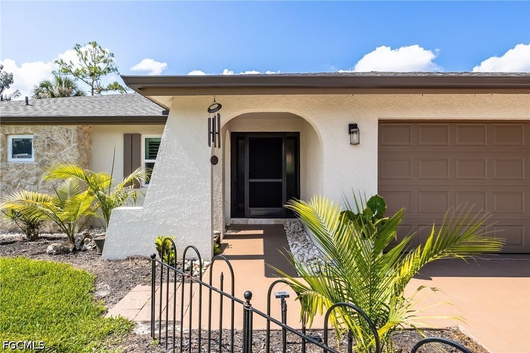 3680 Woodstork Court, Fort Myers, FL 33908 photo 2