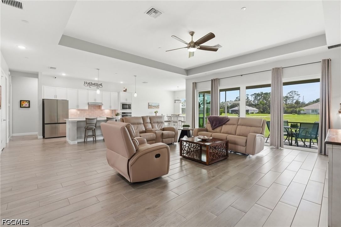 17040 Serengeti Circle, Alva, FL 33920 photo 5