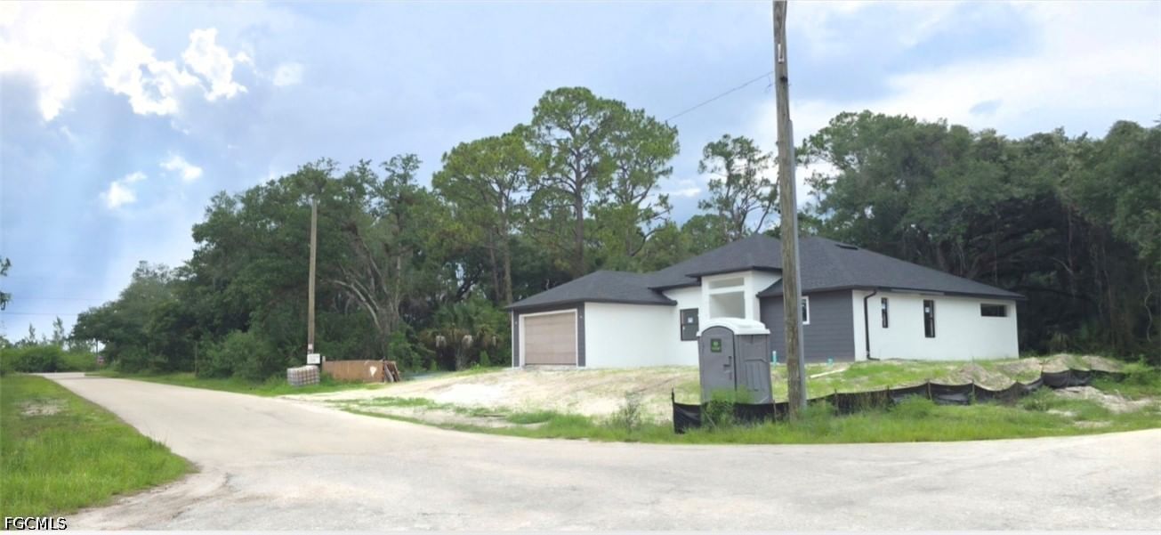 2407 E 19th Street, Lehigh Acres, FL 33972 photo 5