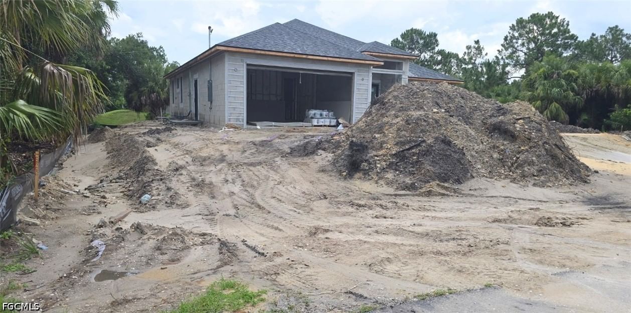 187 VICTORIA Avenue S, Lehigh Acres, FL 33974 photo 3