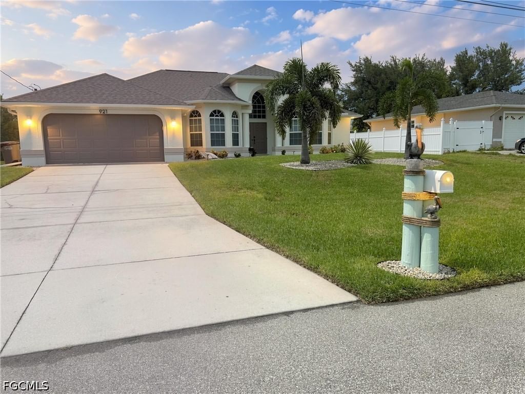 921 SW 5th Terrace, Cape Coral, FL 33991 photo 5