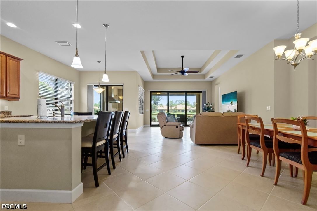 9292 Isla Bella Circle, Bonita Springs, FL 34135 photo 5