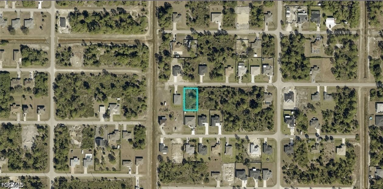 3013 38th Street W, Lehigh Acres, FL 33971 photo 2
