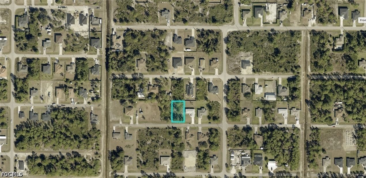 3006 40th Street W, Lehigh Acres, FL 33971 photo 2