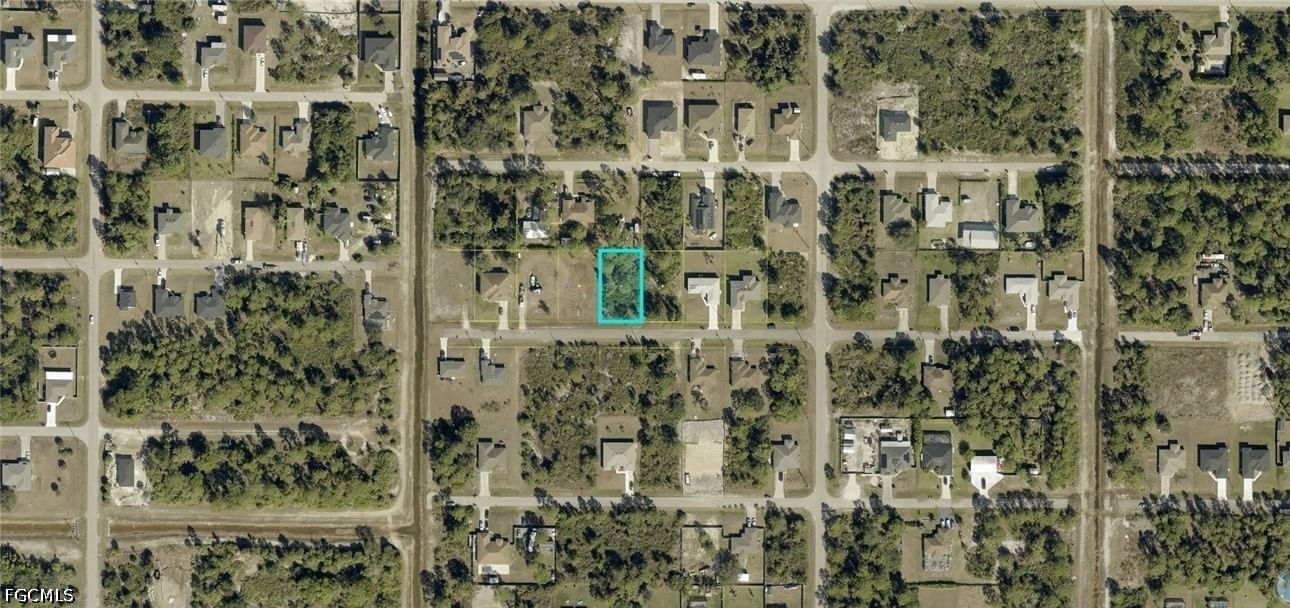 3008 40th Street W, Lehigh Acres, FL 33971 photo 2