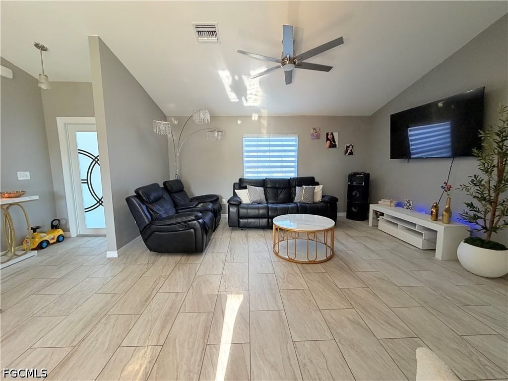 100 NW 13th Place, Cape Coral, FL 33993 photo 5