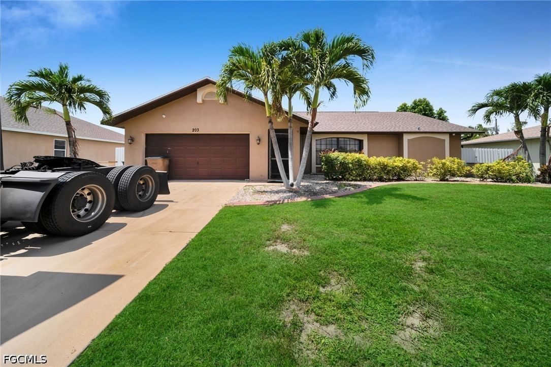 203 SE 16th Terrace, Cape Coral, FL 33990 photo 4