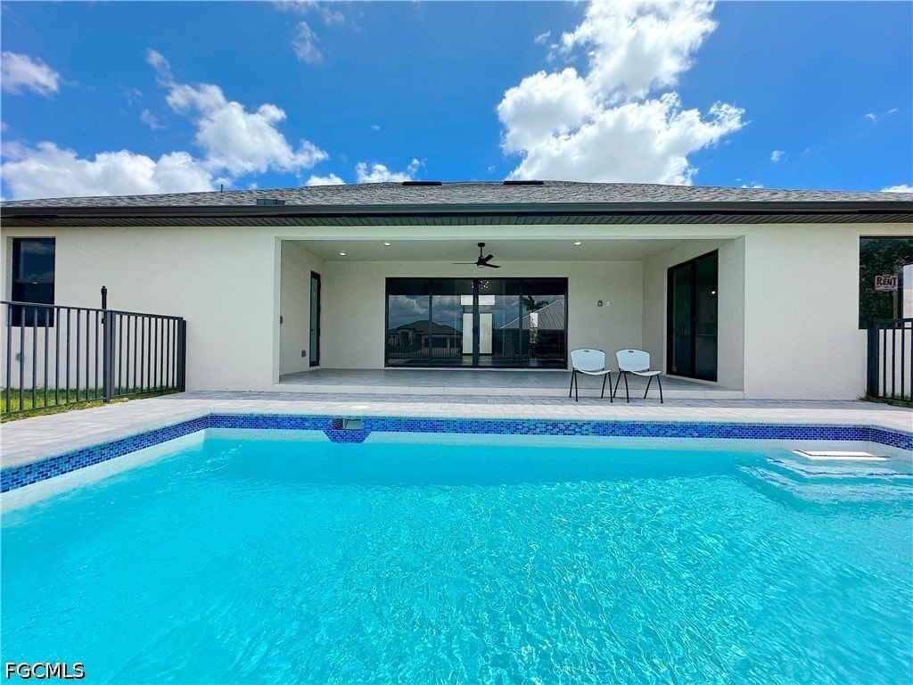 2830 NW 46th Place, Cape Coral, FL 33993 photo 2