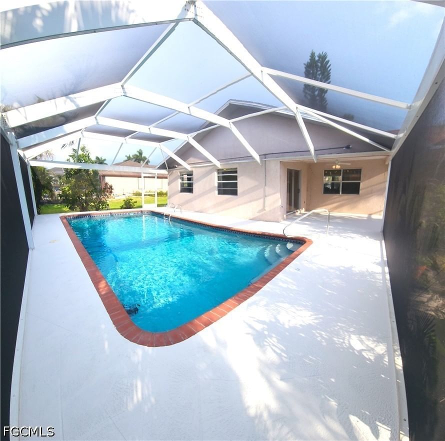 2243 SW 27th Street, Cape Coral, FL 33914 photo 2