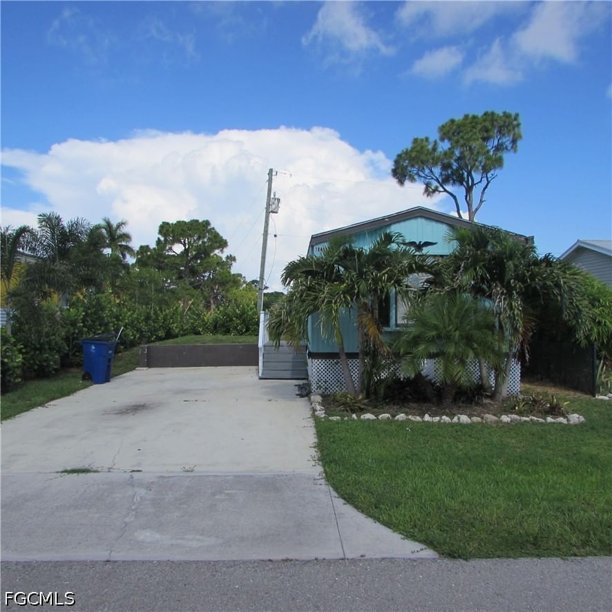 10419 Trotwood Avenue, St James City, FL 33956 photo 2