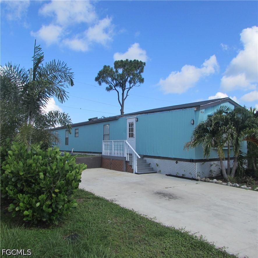 10419 Trotwood Avenue, St James City, FL 33956 photo 3