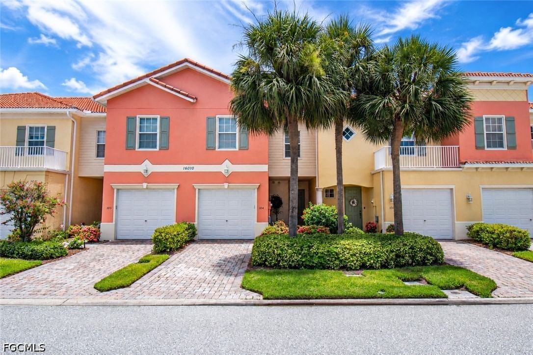 16010 Via Solera Circle #104, Fort Myers, FL 33908 photo 2
