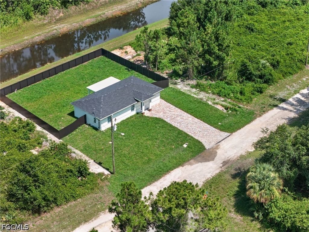 231 Andalucia Avenue S, Lehigh Acres, FL 33974 photo 4
