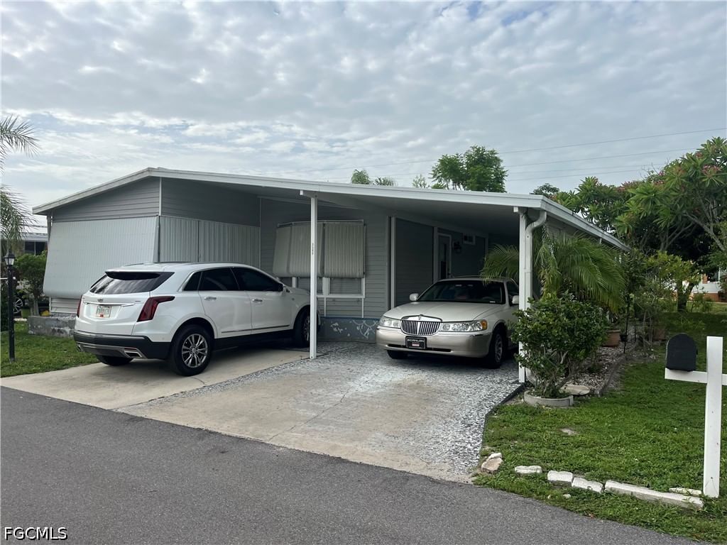 3580 Celestial Way, North Fort Myers, FL 33903 photo 3