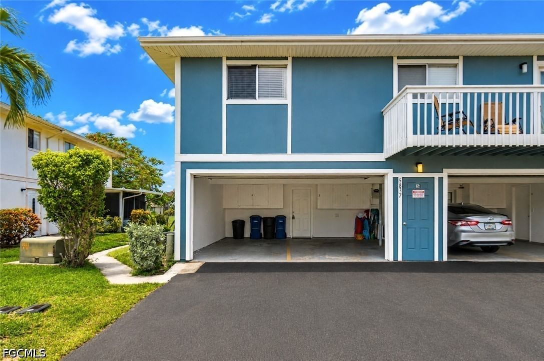 5837 Queen Elizabeth Way #3, Fort Myers, FL 33907 photo 2