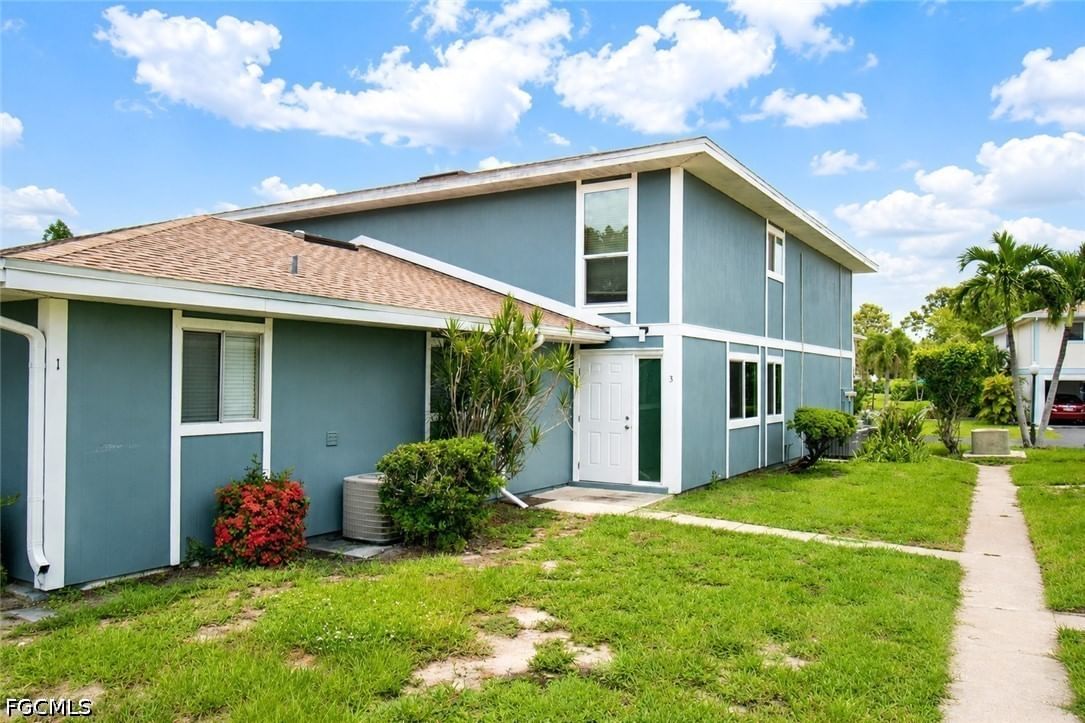 5837 Queen Elizabeth Way #3, Fort Myers, FL 33907 photo 4