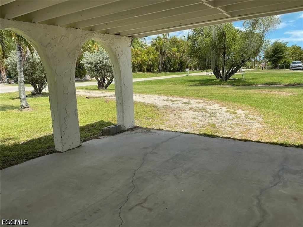 16620 Arbor Ridge Drive, Fort Myers, FL 33908 photo 4