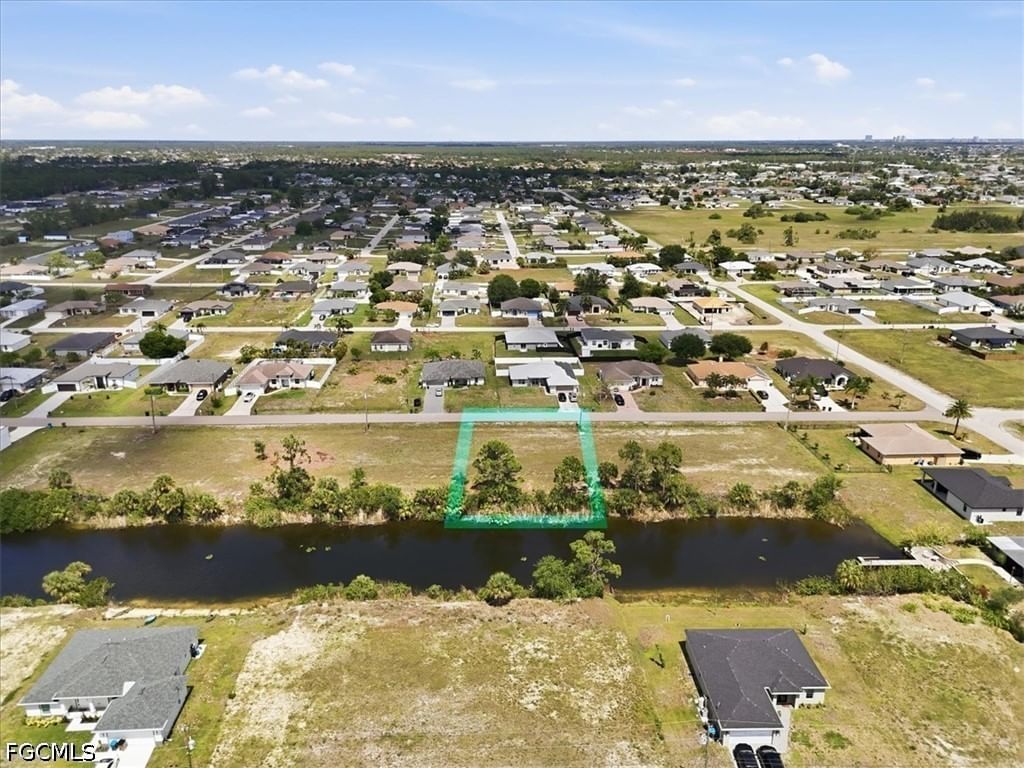 2912 NE 1st Place, Cape Coral, FL 33909 photo 4