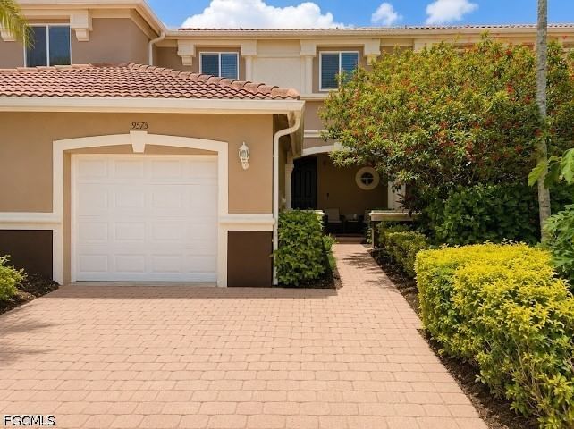 9575 Roundstone Circle, Fort Myers, FL 33967 photo 3