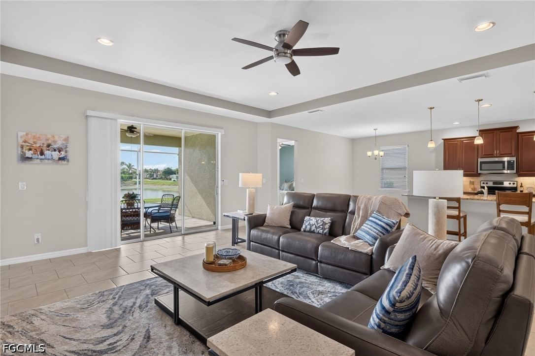 3000 Sunset Pointe Circle, Cape Coral, FL 33914 photo 3