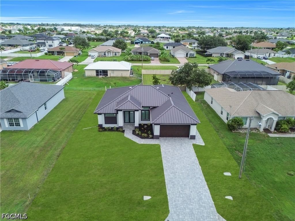 2204 NW 5th Terrace, Cape Coral, FL 33993 photo 4