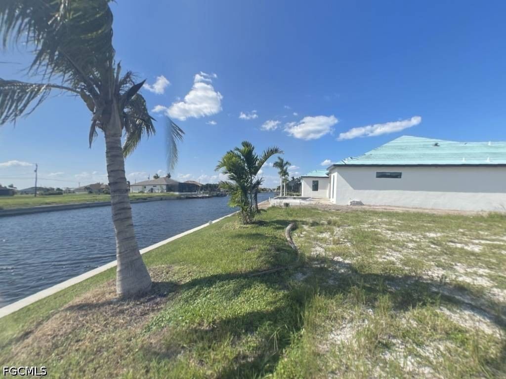 1414 NW 37th Place, Cape Coral, FL 33993 photo 4