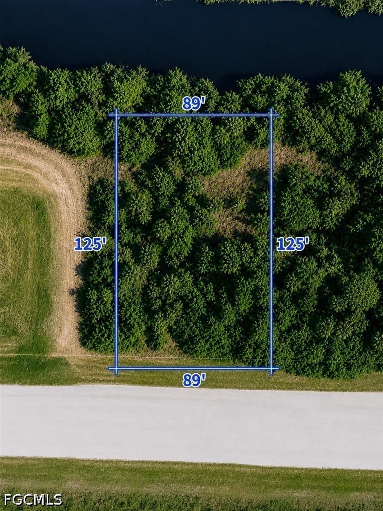 Newman Drive, North Port, FL 34288