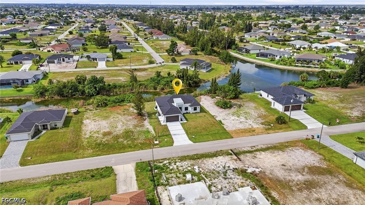 2026 NW 21st Street, Cape Coral, FL 33993 photo 5