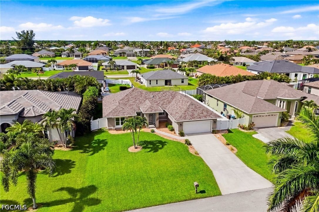 2658 SW 31st Lane, Cape Coral, FL 33914 photo 3