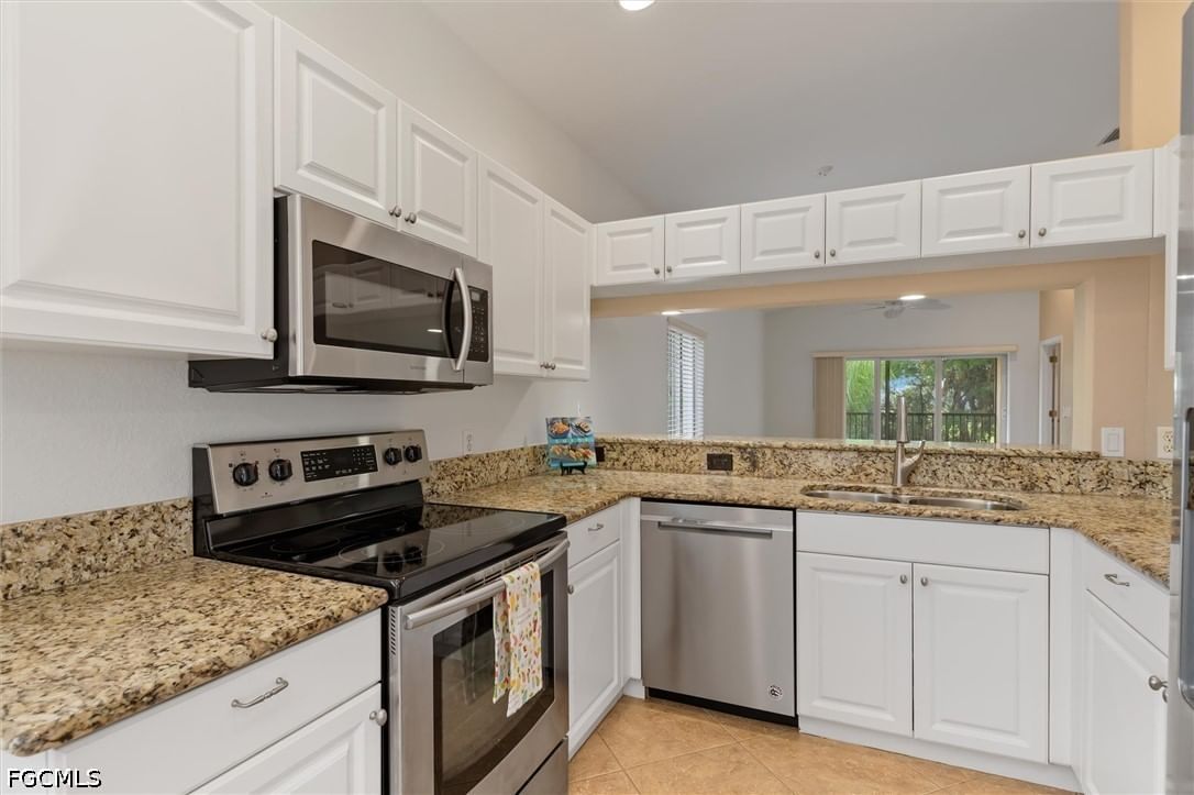 7196 N Plum Tree #321, Punta Gorda, FL 33955 photo 4